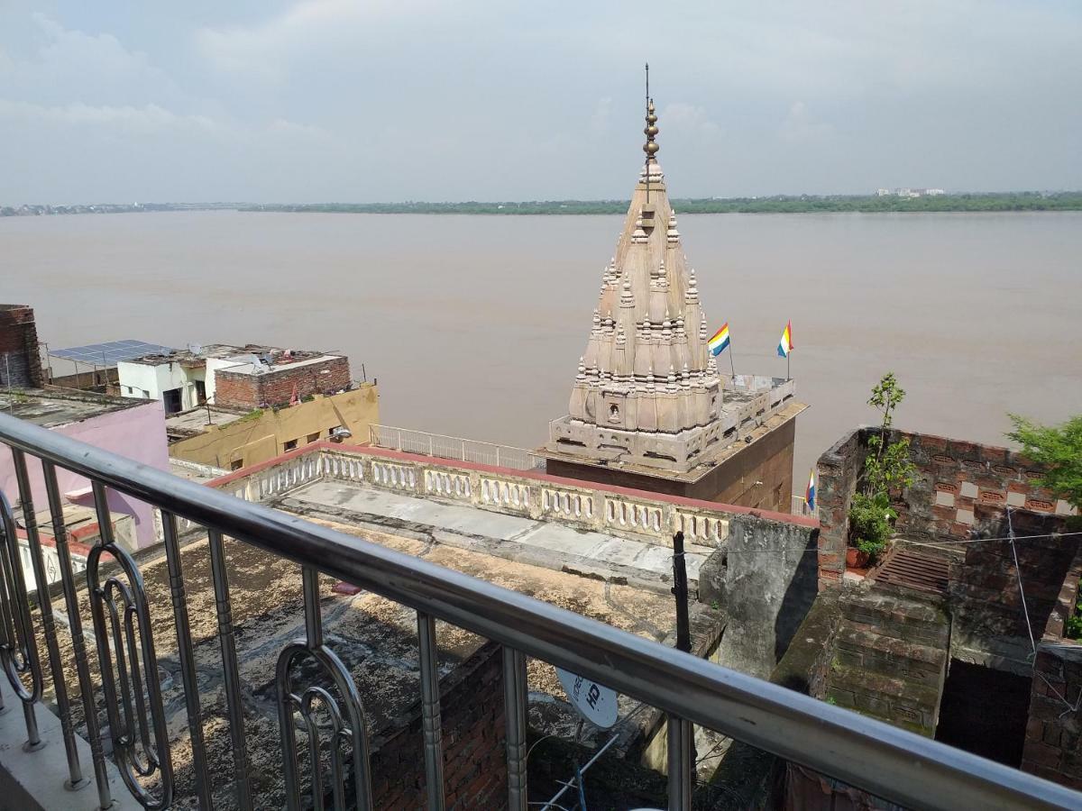 P G On Ganges Варанасі Екстер'єр фото