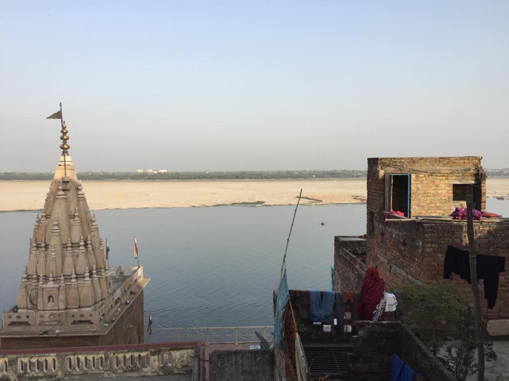 P G On Ganges Варанасі Екстер'єр фото
